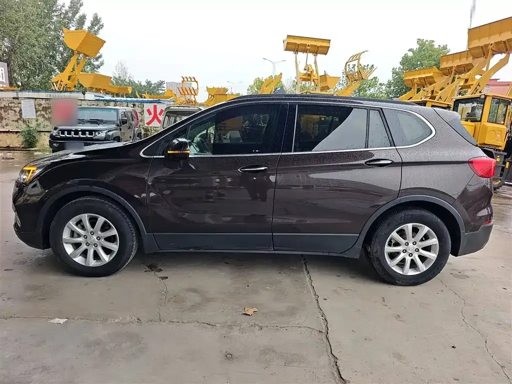 Buick Envision Plus — фото 5