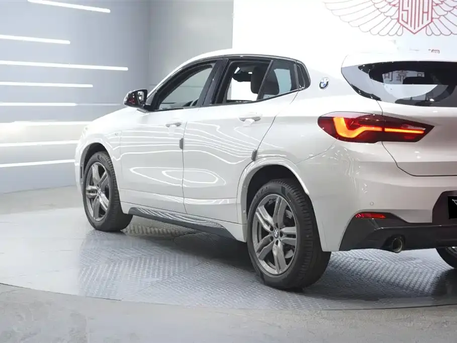 BMW X2 — фото 3