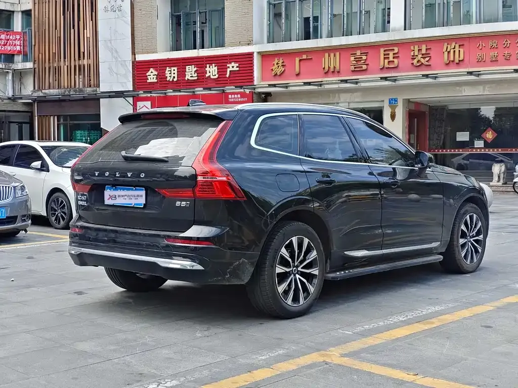Volvo XC60 — фото 3