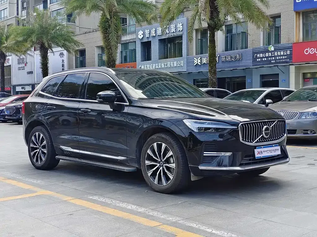 Volvo XC60 — фото 6