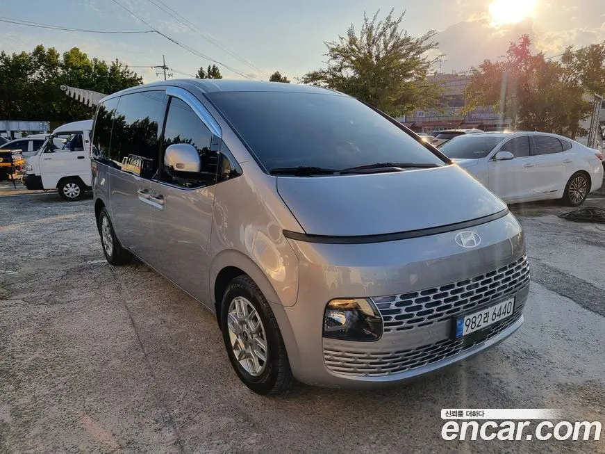 Hyundai Staria — фото 3