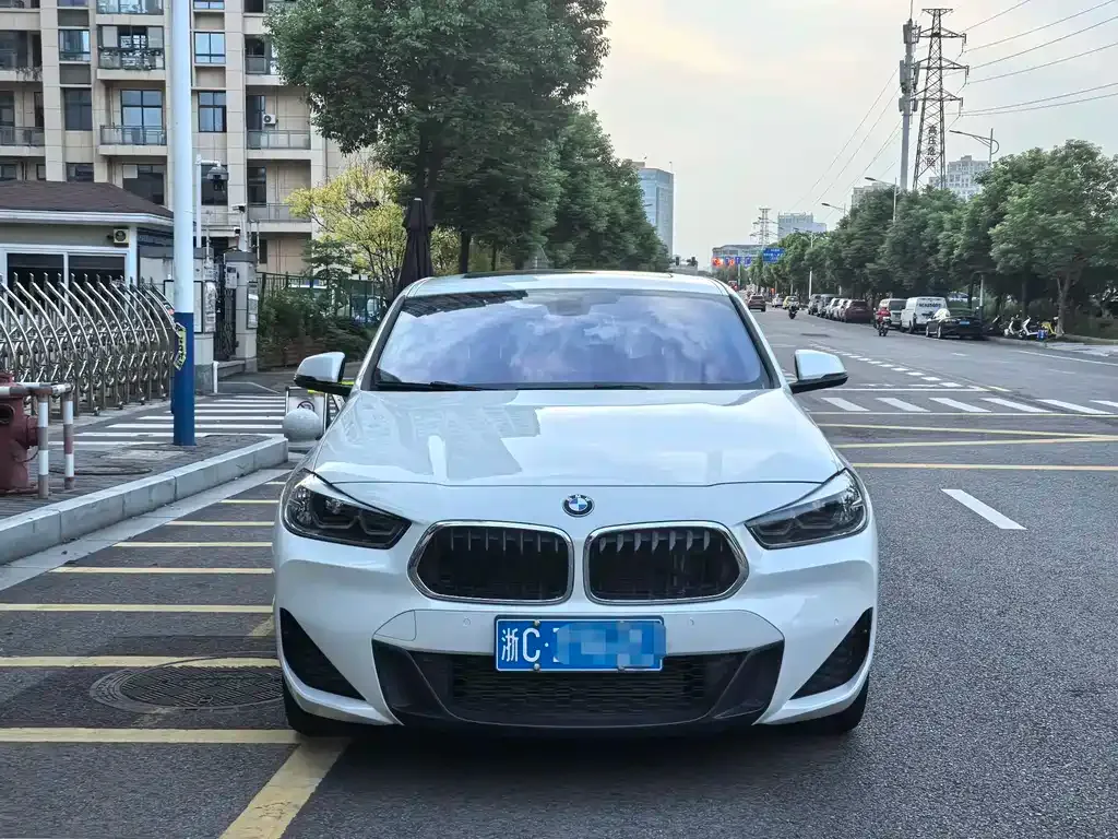 BMW X2 — фото 2