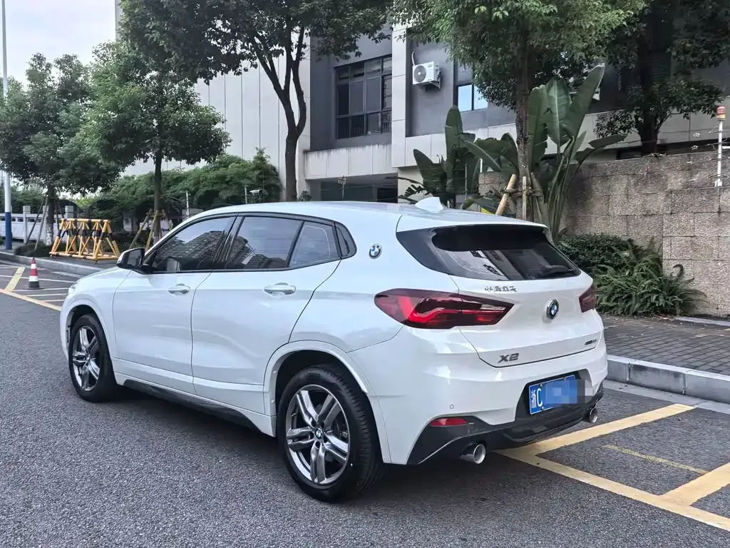 BMW X2 — фото 6