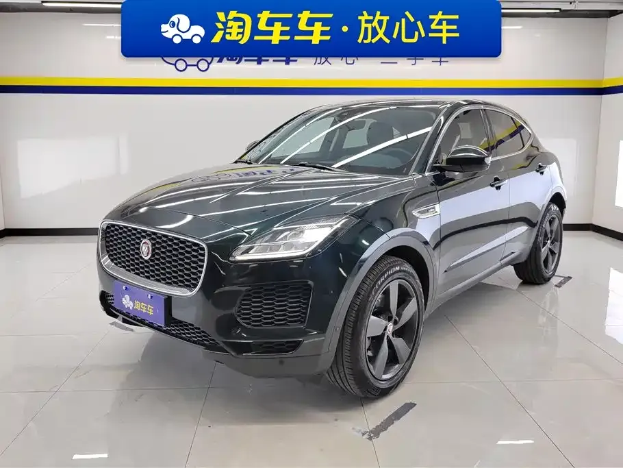 Jaguar E-PACE — фото 1