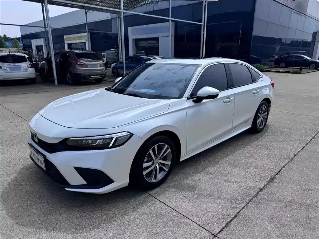 Honda Civic — фото 1