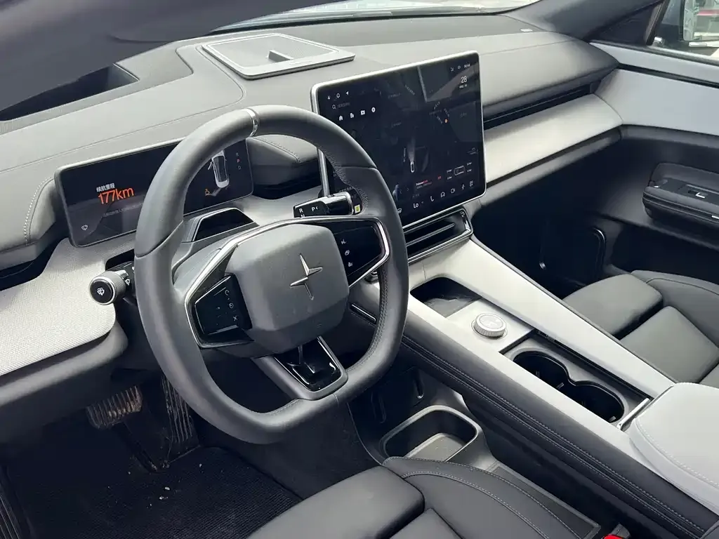 Polestar Polestar 4 — фото 6