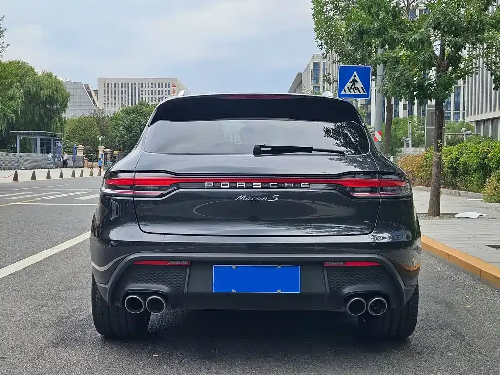 Porsche Macan — фото 5