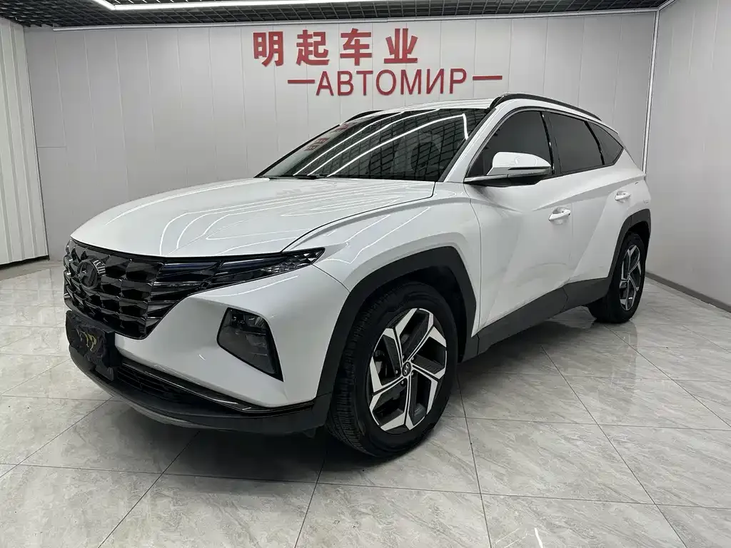 Hyundai Tucson — фото 1