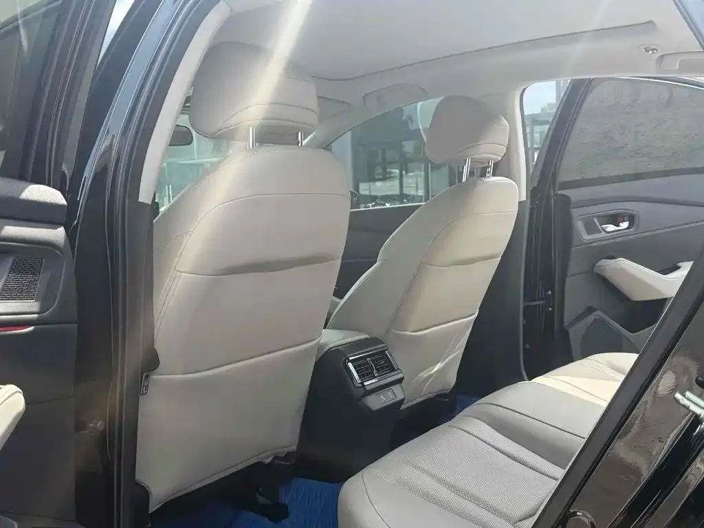 Honda Accord — фото 6