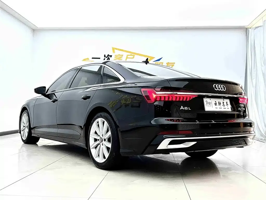 Audi A6L — фото 4