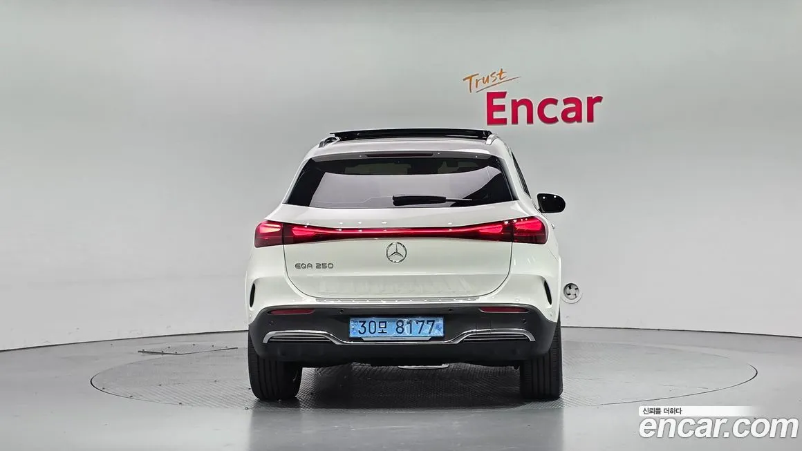 Mercedes-Benz EQA — фото 4