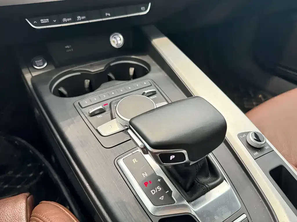 Audi A5 (Import) — фото 7
