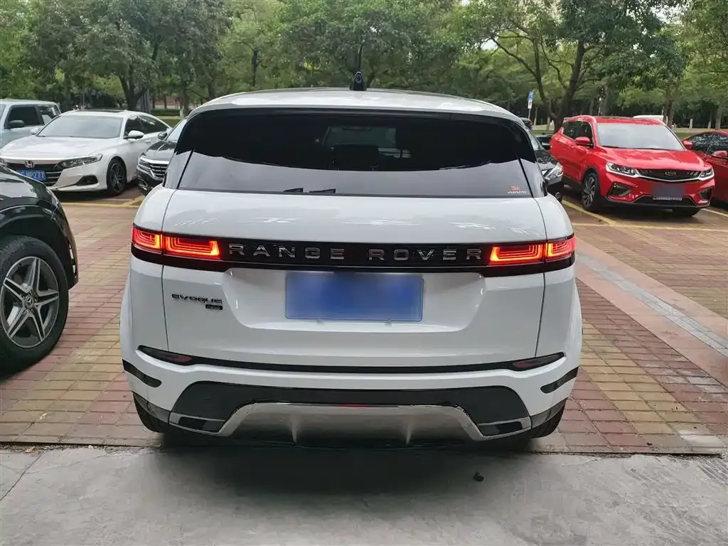 Land Rover Evoque — фото 8