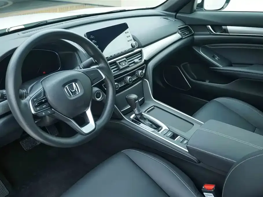 Honda Inspire — фото 10