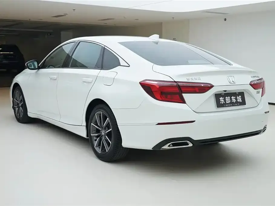 Honda Inspire — фото 5