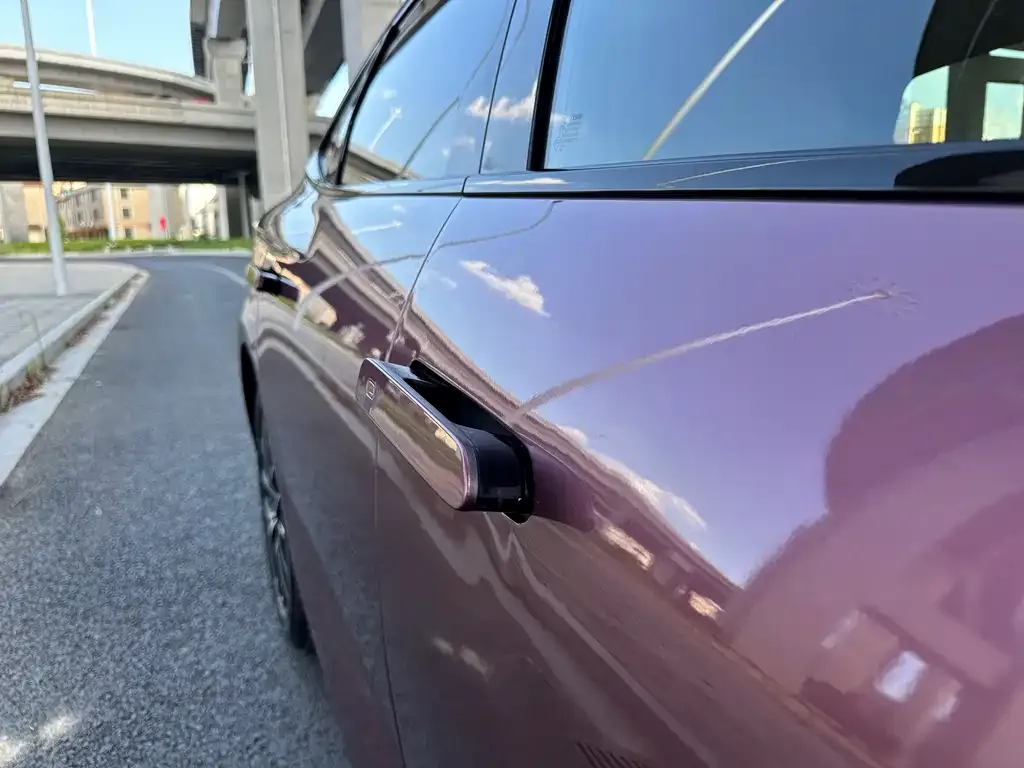BYD Seal — фото 8