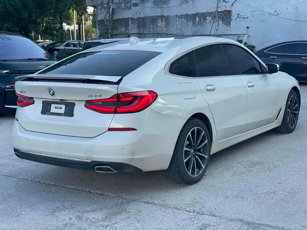 BMW 6 Series GT — фото 3
