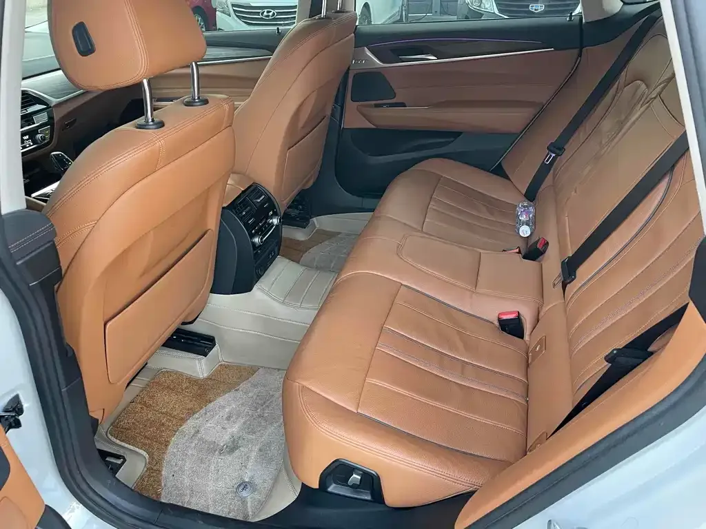 BMW 6 Series GT — фото 6