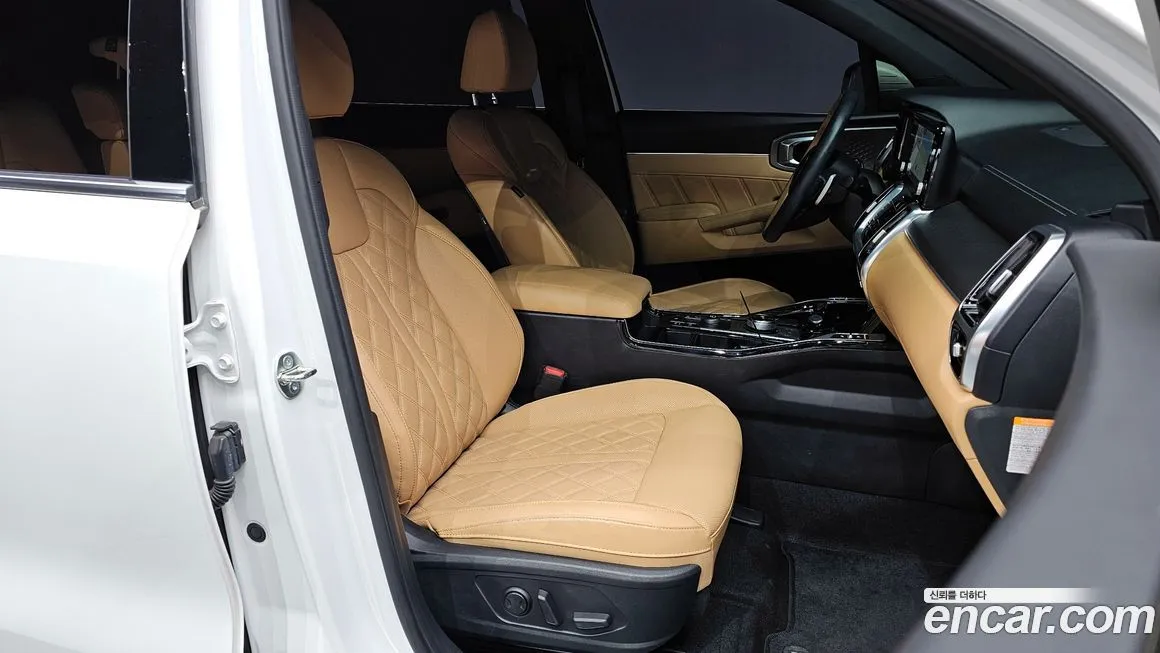Kia Sorento — фото 10