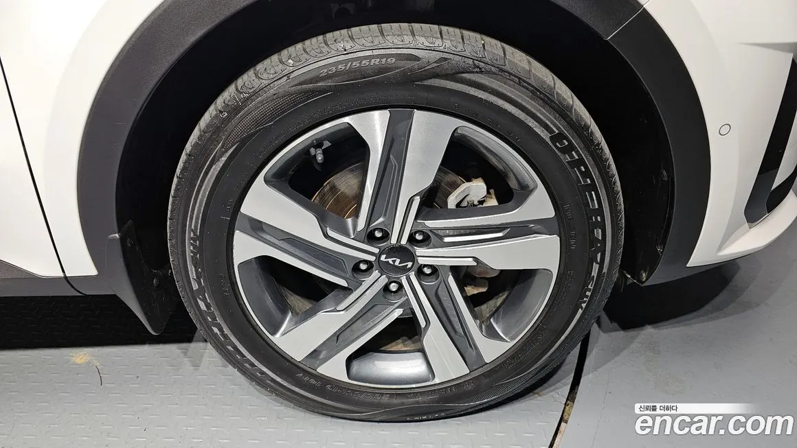 Kia Sorento — фото 5