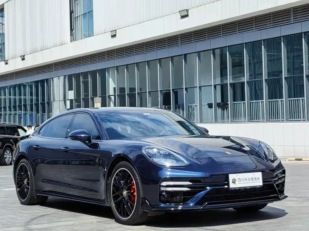 Porsche Panamera — фото 4