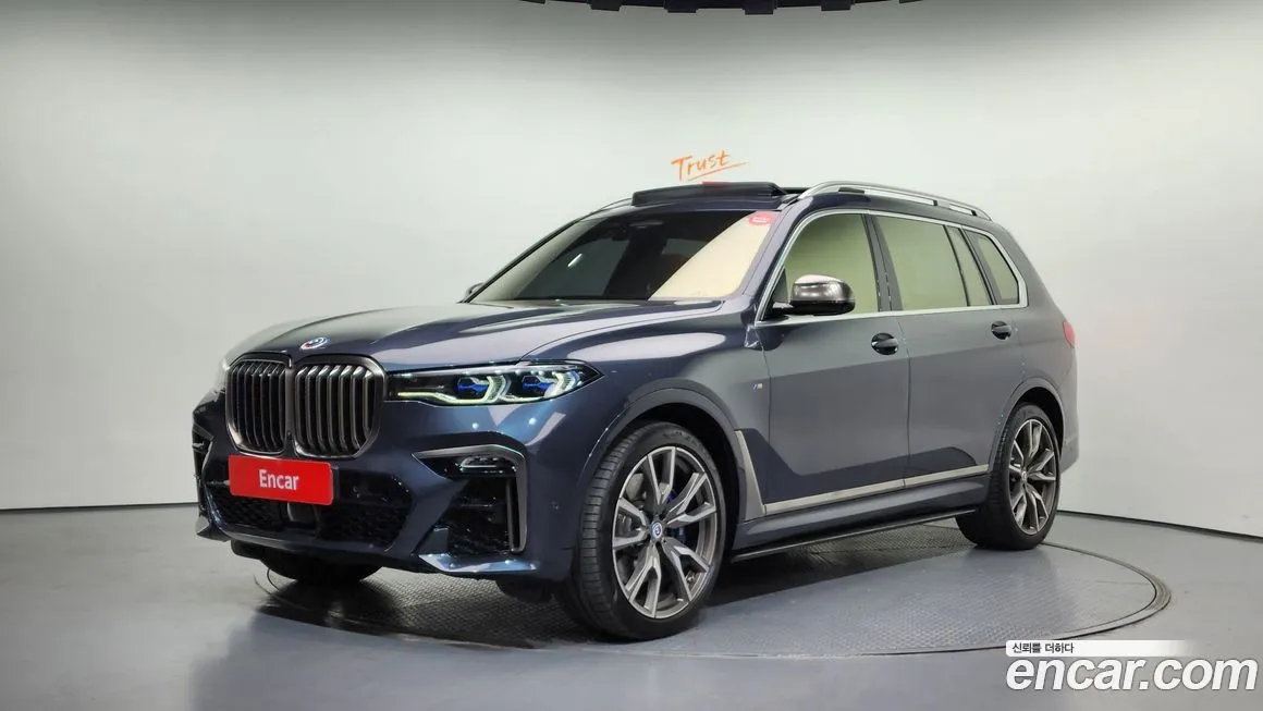 BMW X7 — фото 1