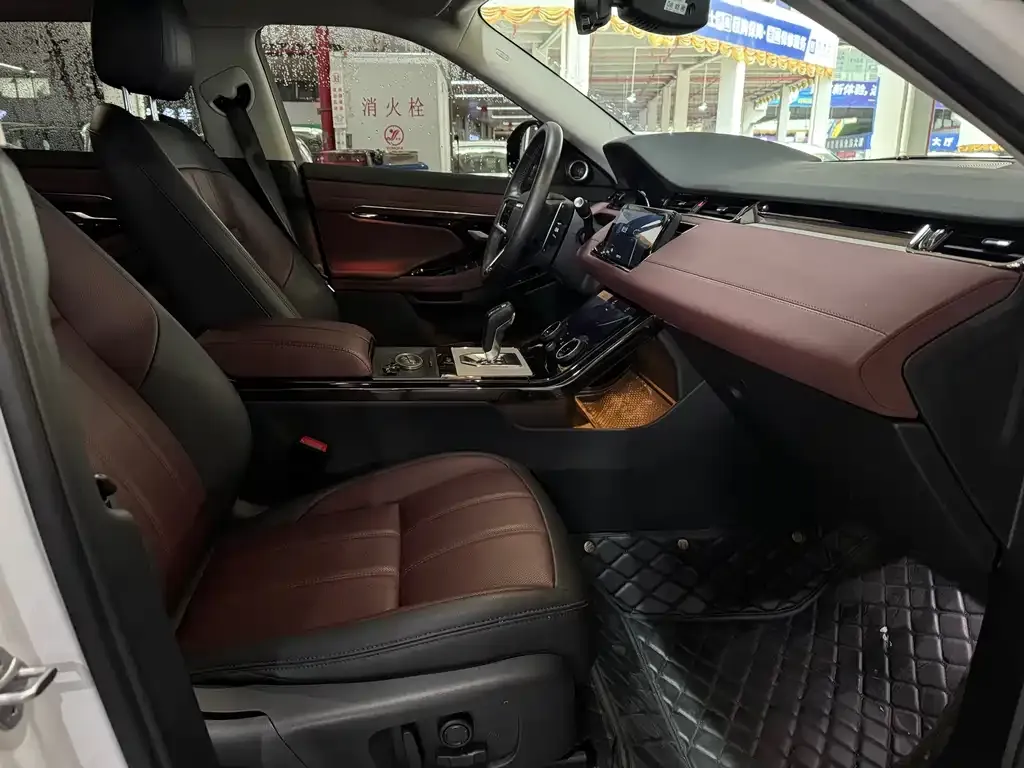 Land Rover Evoque — фото 6