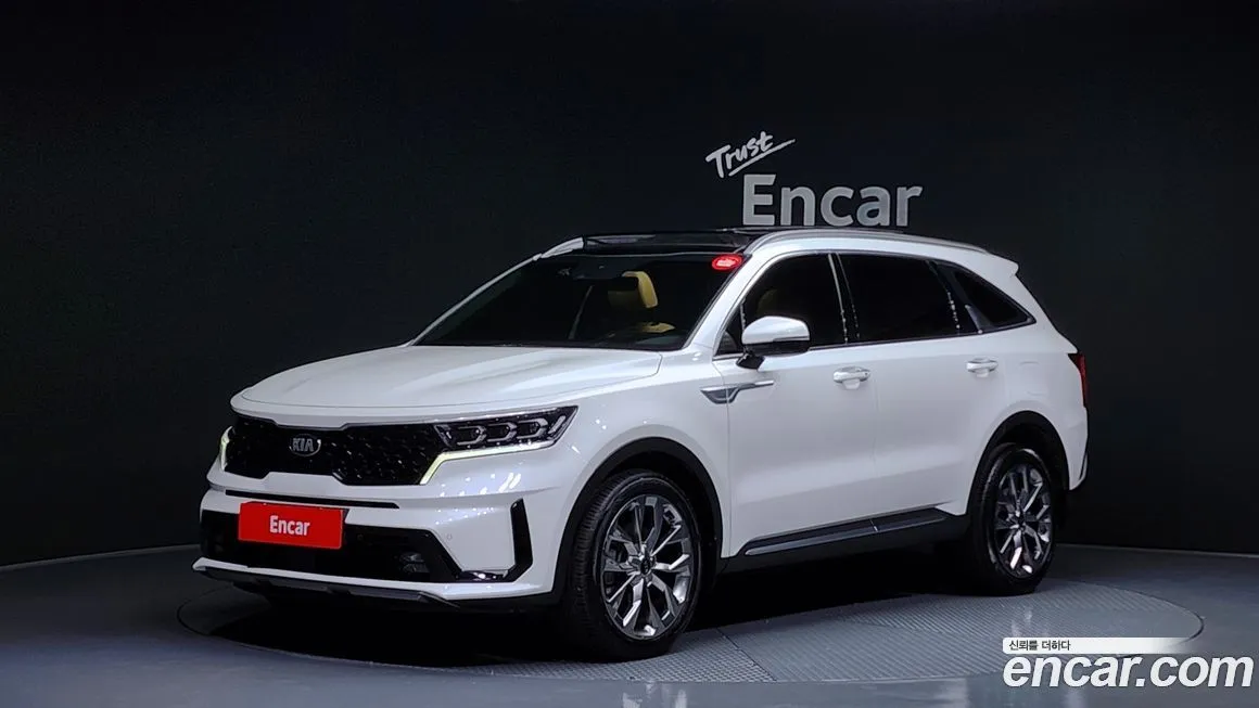 Kia Sorento — фото 1