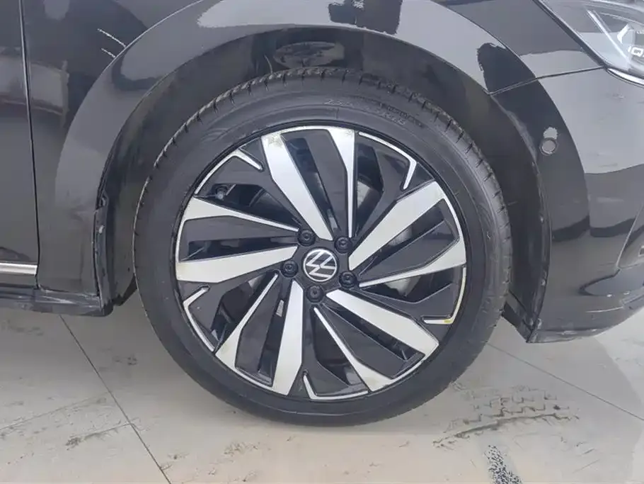 Volkswagen Passat — фото 6