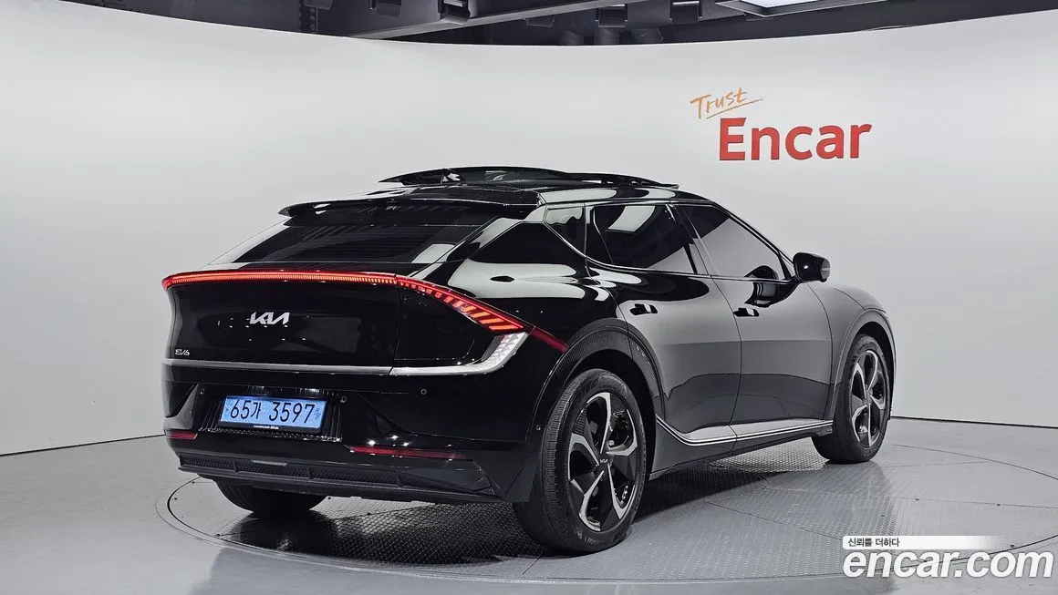 Kia EV6 — фото 2