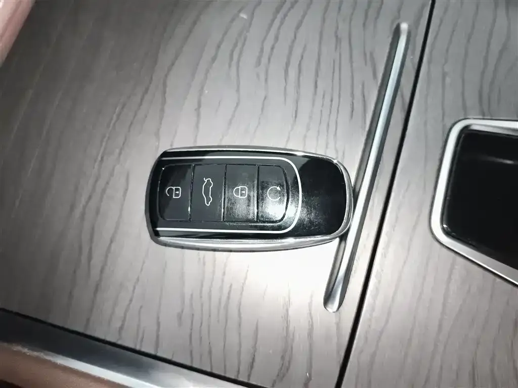 Chery Tiggo 8 PRO — фото 9