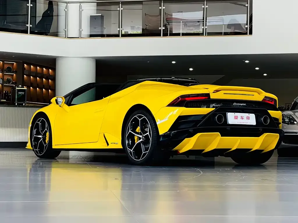 Lamborghini Huracan — фото 3