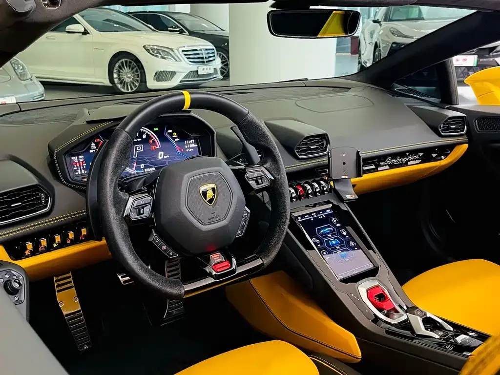 Lamborghini Huracan — фото 8