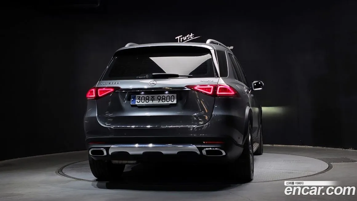Mercedes-Benz GLE-Class — фото 4