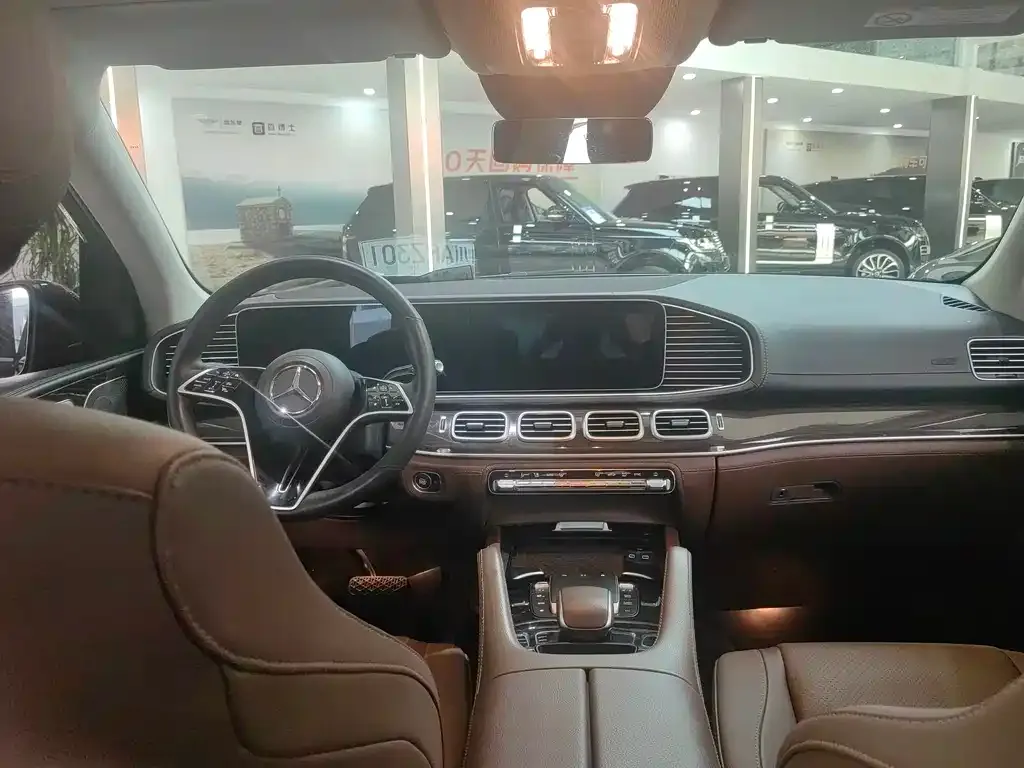 Mercedes-Benz GLE — фото 10