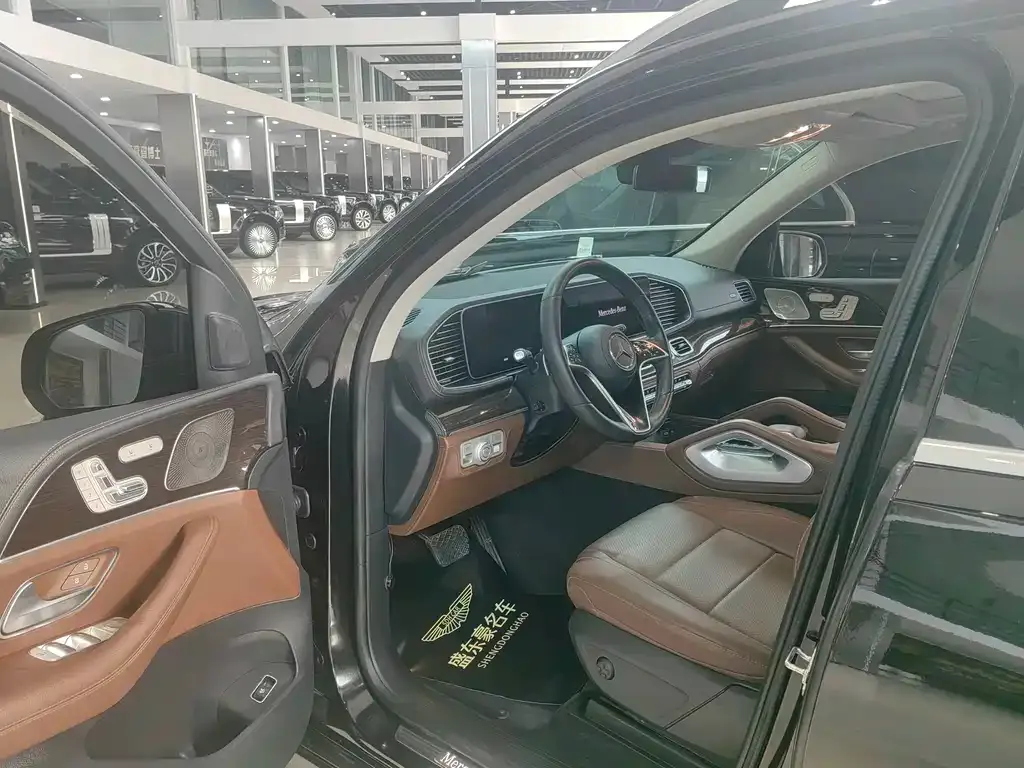 Mercedes-Benz GLE — фото 4