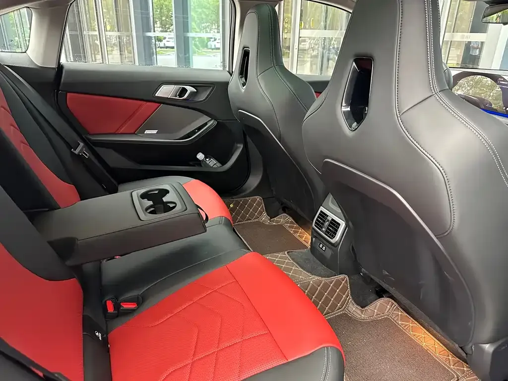 BMW 2 Series — фото 10