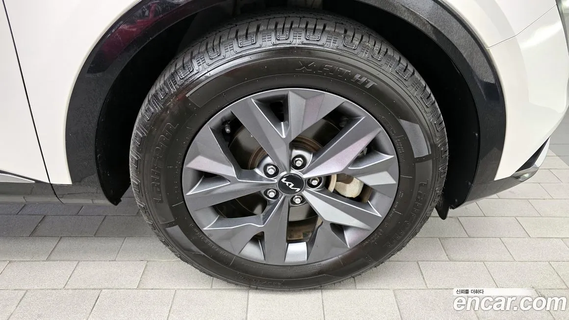 Kia Sportage — фото 5