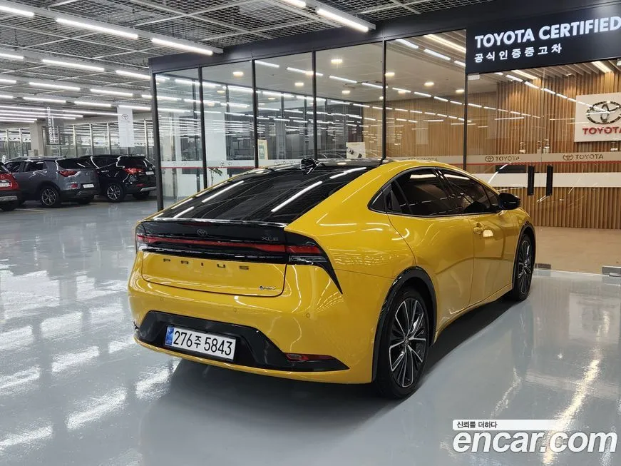 Toyota Prius — фото 2