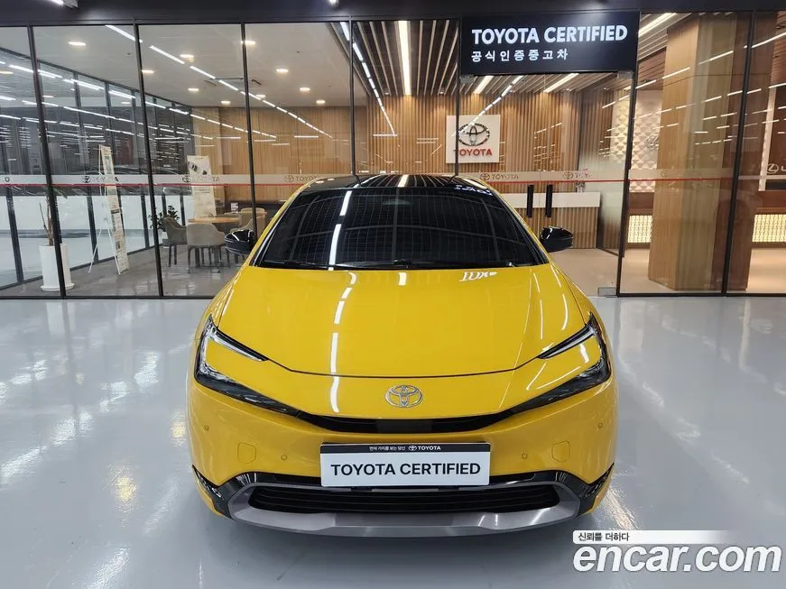 Toyota Prius — фото 3