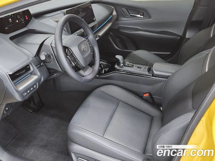 Toyota Prius — фото 9