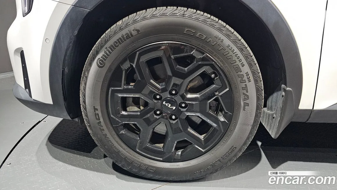 Kia Sorento — фото 5
