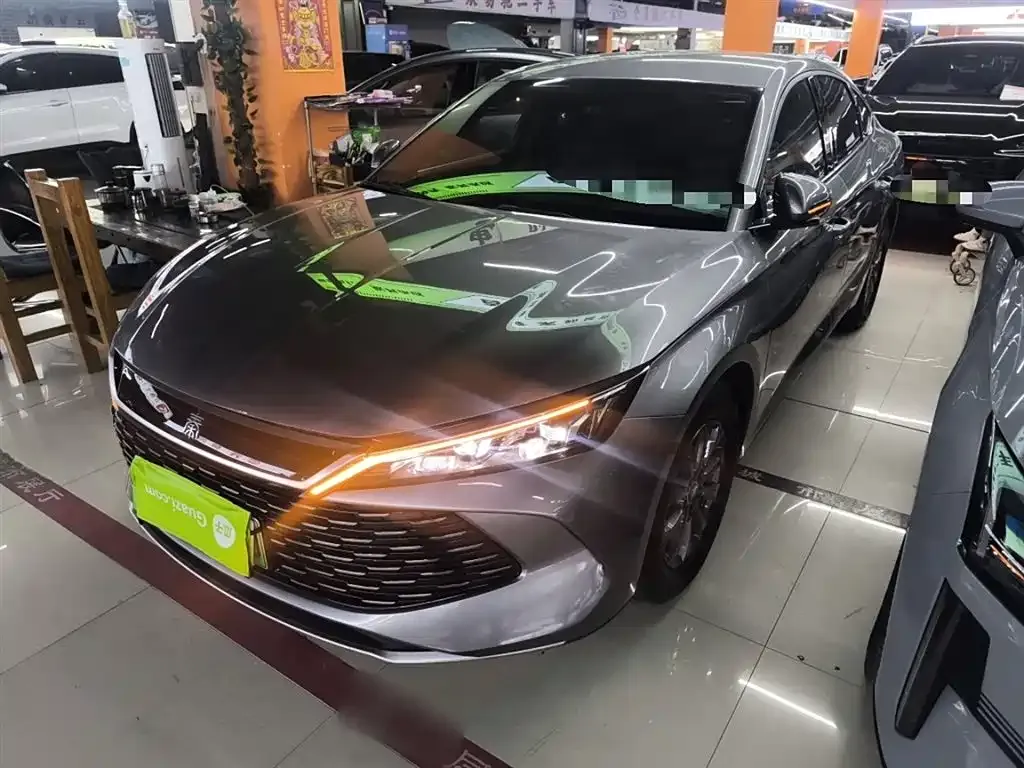 BYD Qin L — фото 1