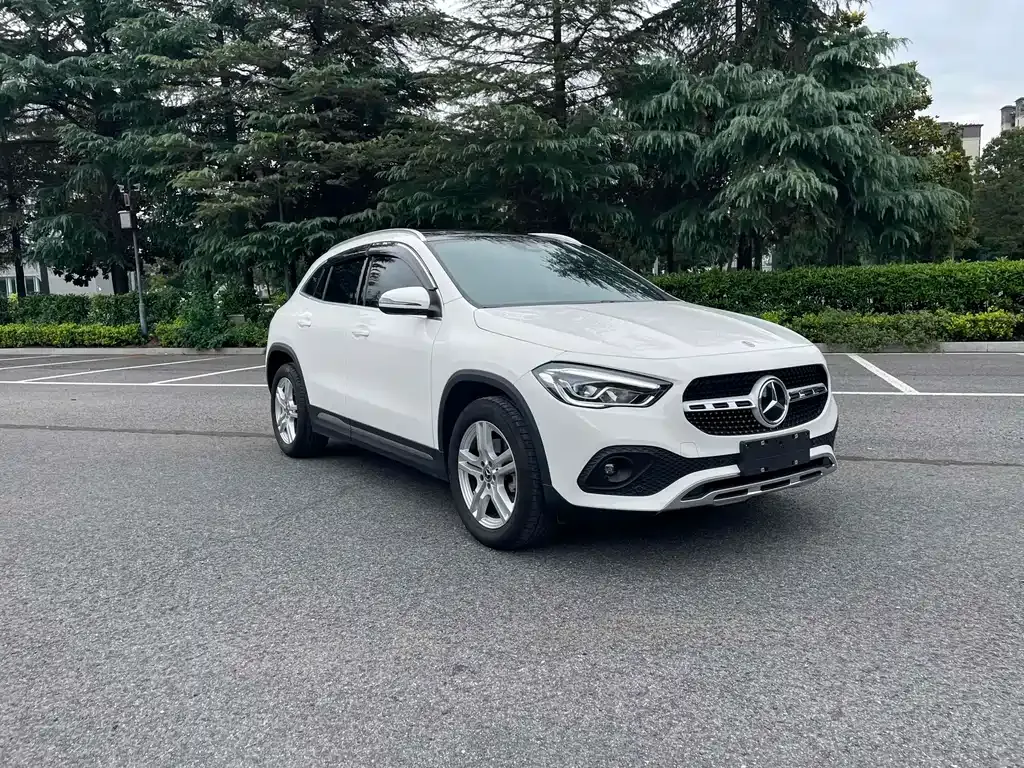 Mercedes-Benz GLA — фото 2