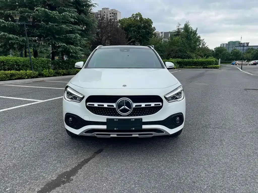 Mercedes-Benz GLA — фото 3
