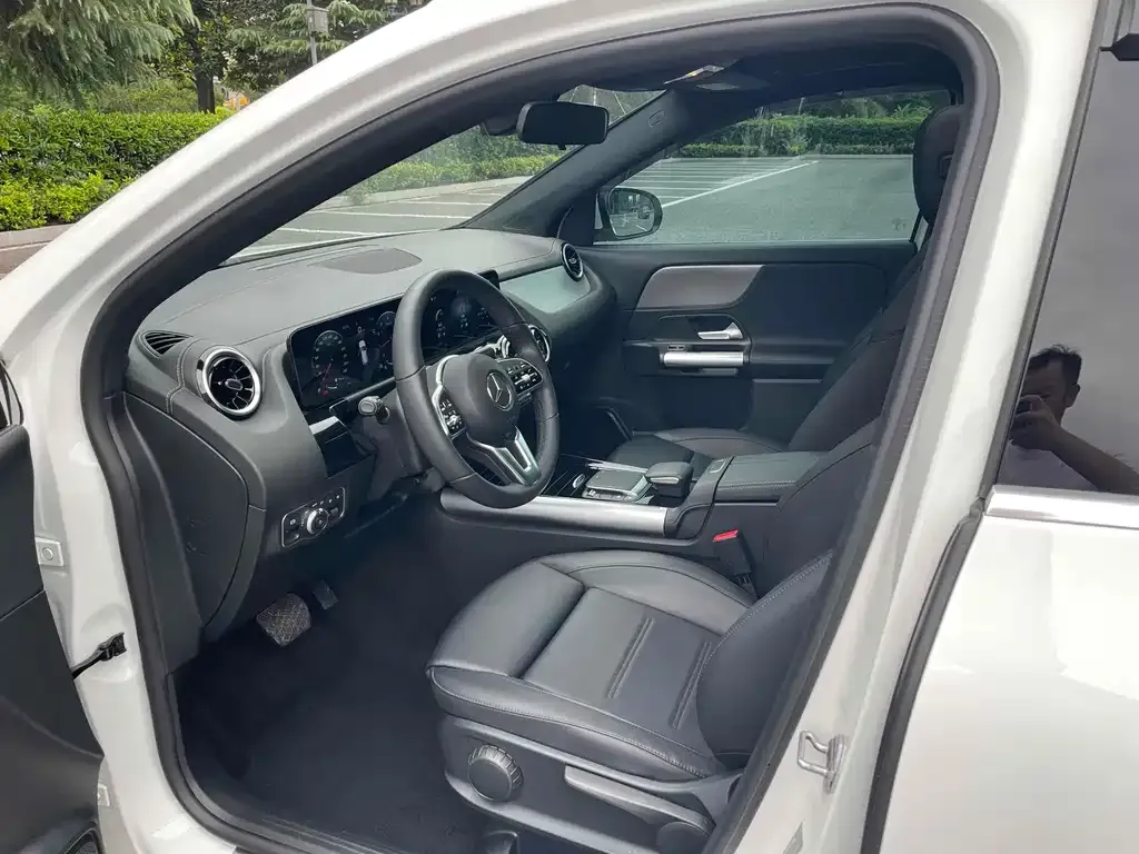 Mercedes-Benz GLA — фото 6