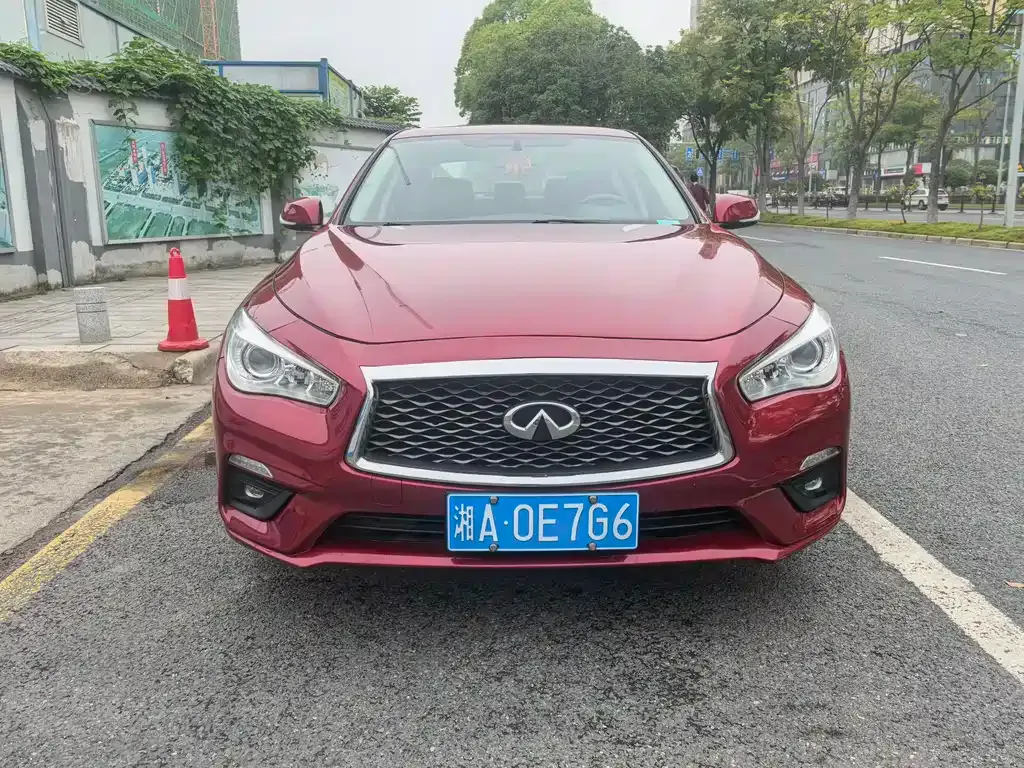 Infiniti Q50L — фото 2