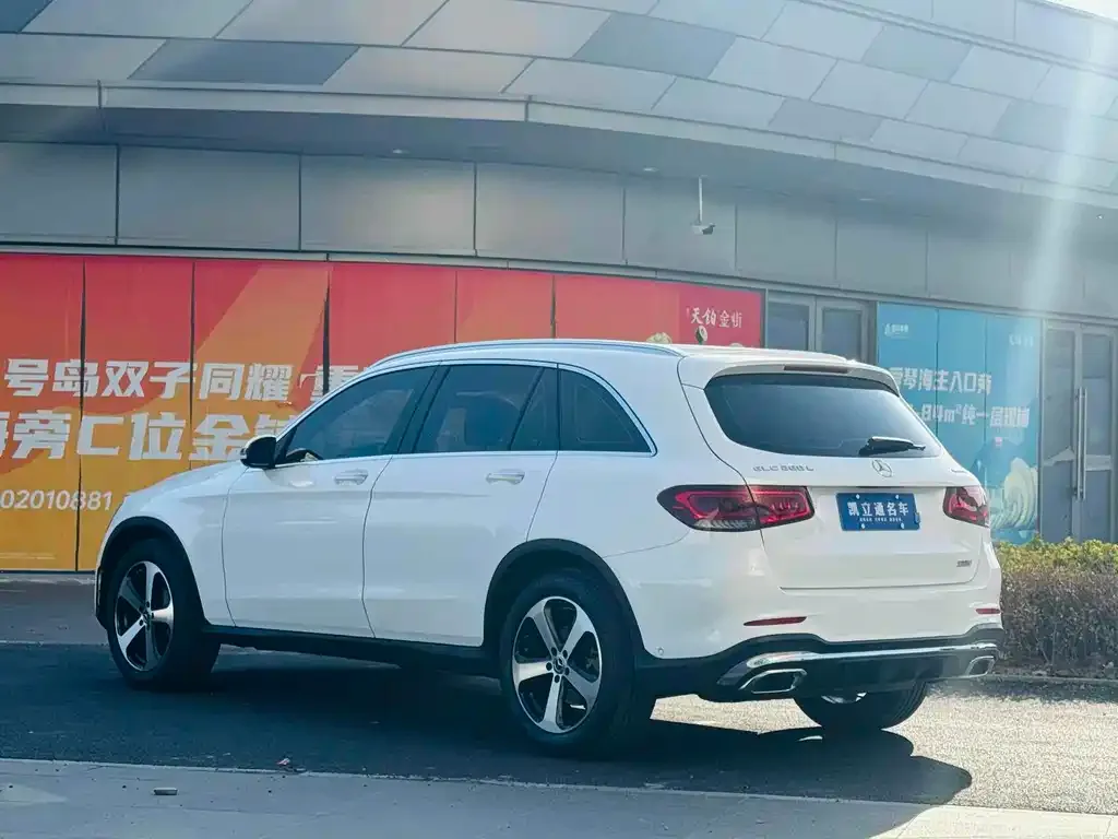Mercedes-Benz GLC — фото 4