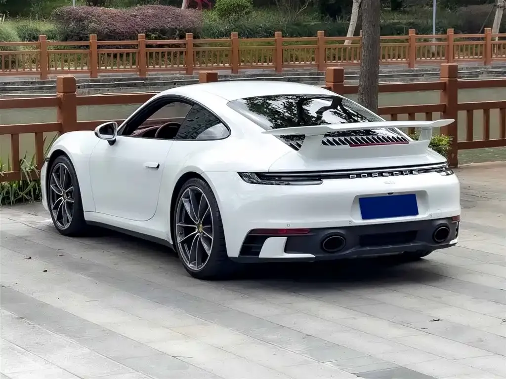 Porsche 911 — фото 7