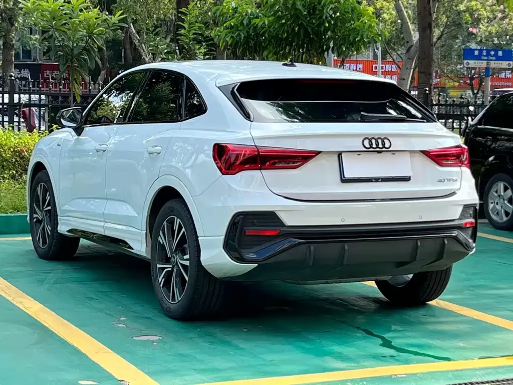 Audi Q3 Sportback — фото 4